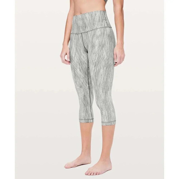 Lululemon Wunder Under Crop Full On Luon 21" High Rise Arrow Jacquard Dark Olive - Picture 1 of 13